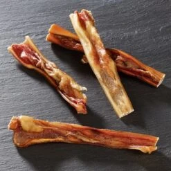 Rocco Naturals Cuero Cabelludo De Buey Para Perros -Paws Tienda rocco beef scalp 2 web 7